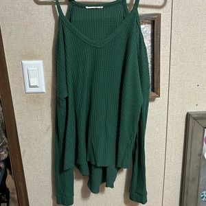 honey punch open shoulder sweater!